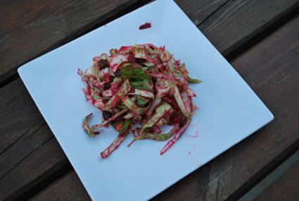 Salade de chou pointu et betteraves rouges à l'indienne